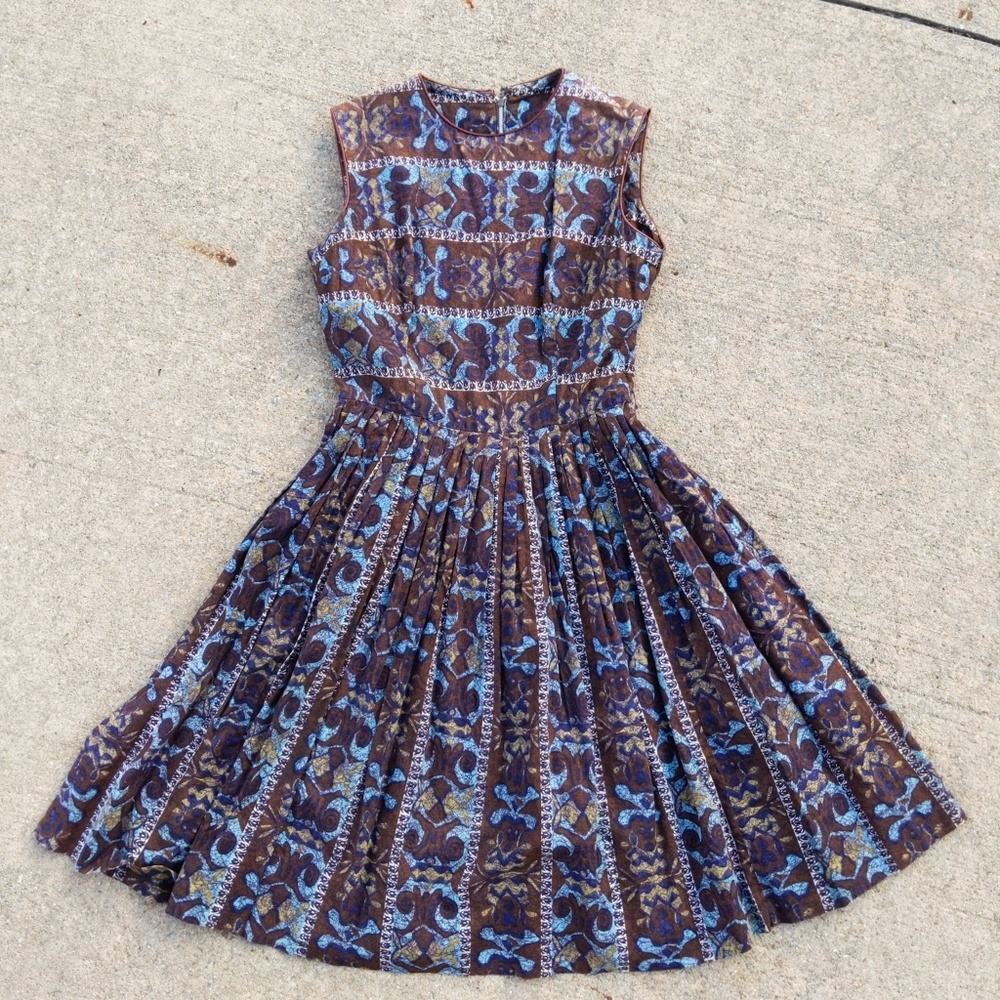 Vintage 50s/60s Tiki Print Hawaiian Dress